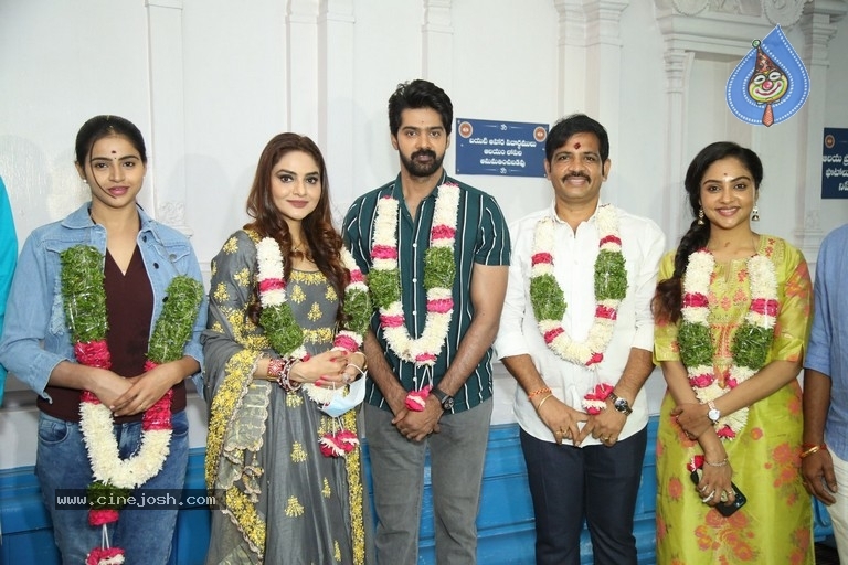 Naveen Chandra New Movie Launch - 12 / 21 photos