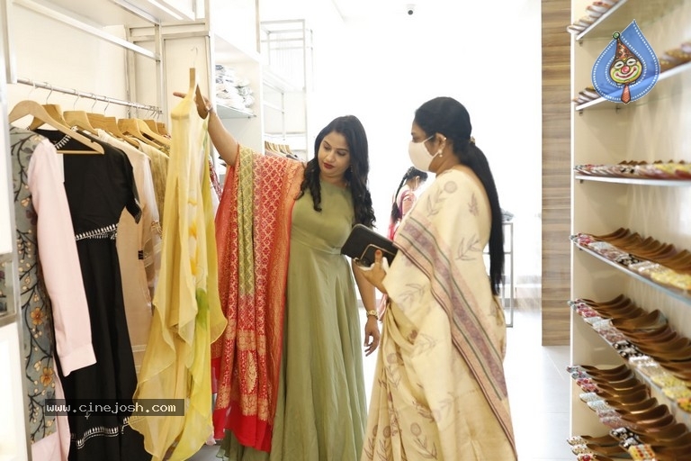 Chandrika Kancherla Clothing Brand Opening - 5 / 39 photos