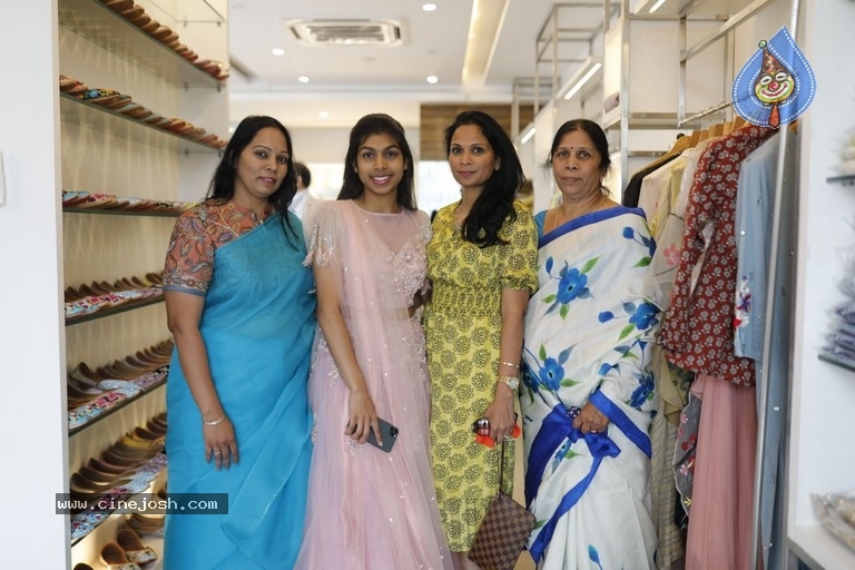 Chandrika Kancherla Clothing Brand Opening - 12 / 39 photos
