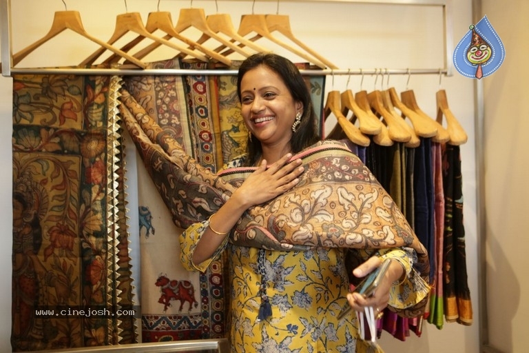 Chandrika Kancherla Clothing Brand Opening - 35 / 39 photos