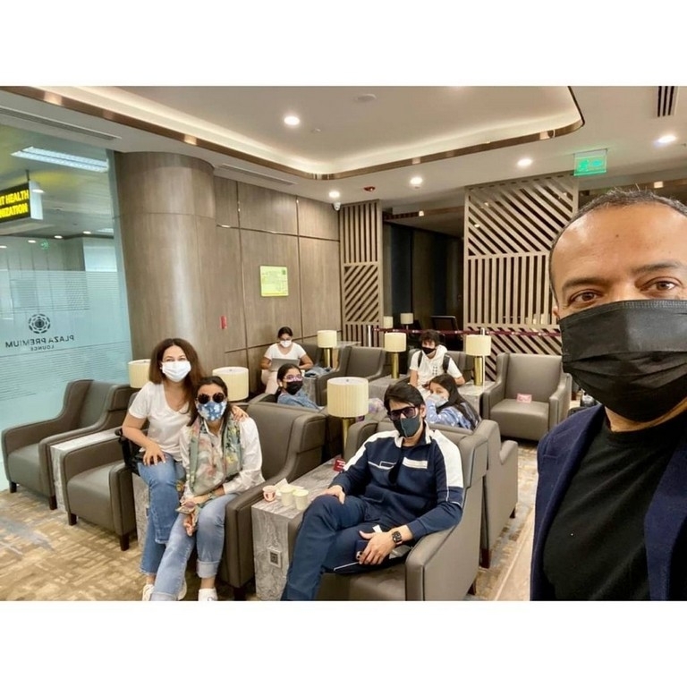 Mahesh Babu Family at Airport - 1 / 4 photos