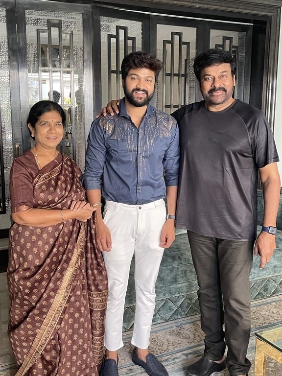 Sohel meet with Megastar Family - 5 / 5 photos