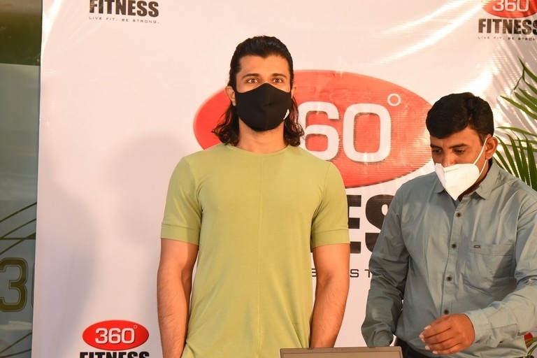 VD Launch Kuldep Website - 4 / 18 photos