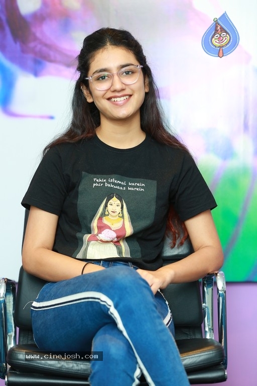 Priya Prakash Varrier Photos - 7 / 19 photos