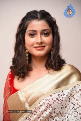 Urvasi Roy Photos - 3 of 10