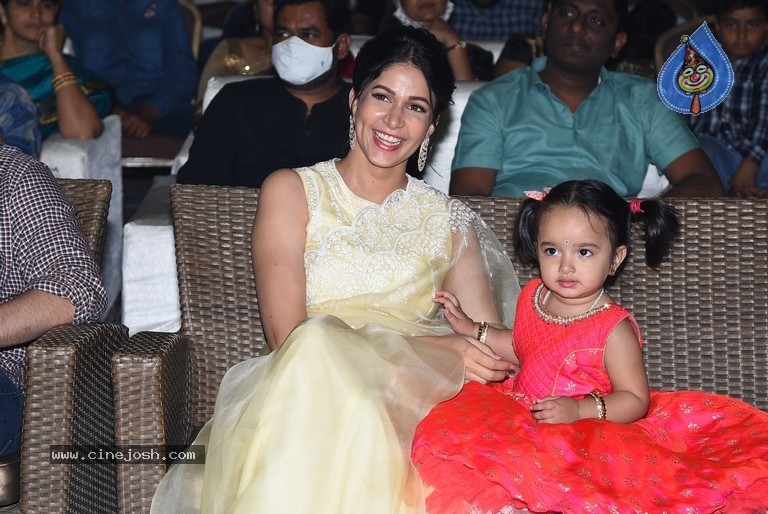 A1 Express Pre Release Event - 54 / 83 photos