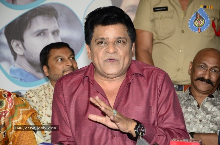 Andaru Bagundali Andulo Nenundali Press Meet - 2 / 12 photos