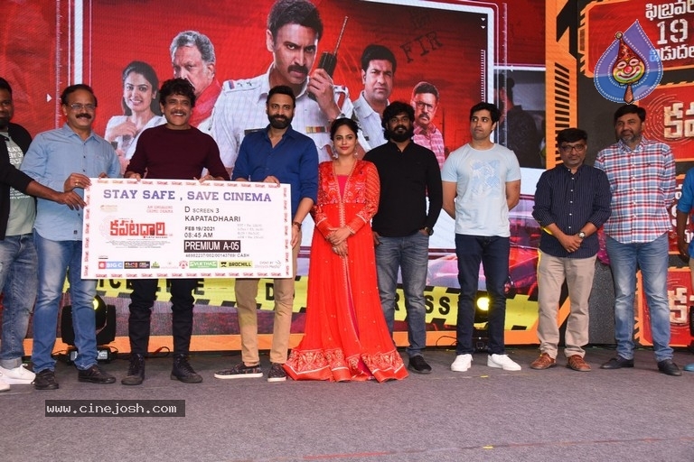 Kapatadhaari Pre Release Event - 31 / 36 photos