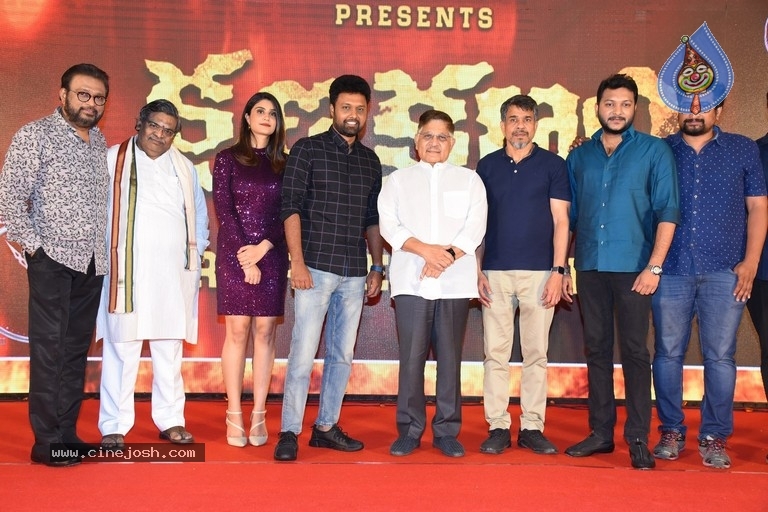 Kshana Kshanam Pre Release Event - 35 / 35 photos