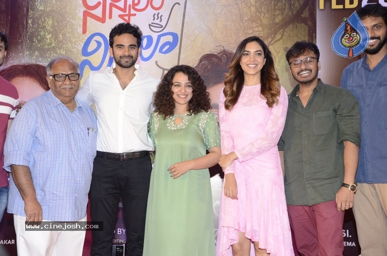 Ninnila Ninnila Movie Press Meet - 2 / 21 photos