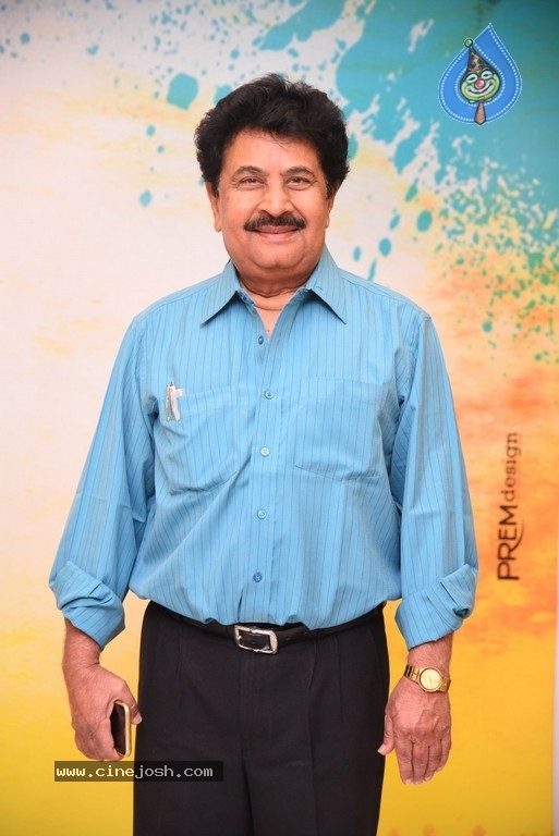 Rangu Bommala Katha Opening - 14 / 21 photos