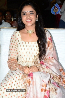 Priyanka Arul Mohan Photos - 13 of 21