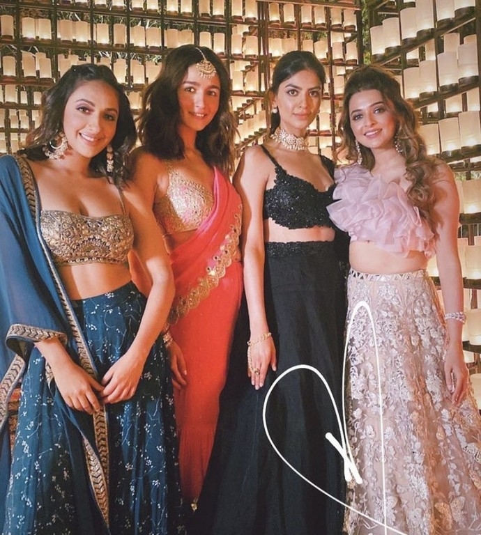 Alia Bhatt at her Friends Wedding - 2 / 3 photos