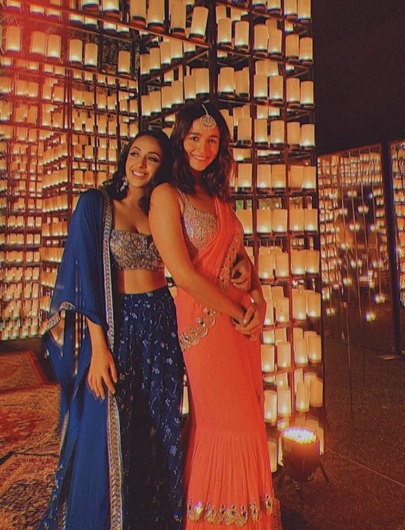 Alia Bhatt at her Friends Wedding - 3 / 3 photos