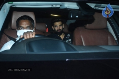 Alia Bhatt Birthday Party At Karan Johar House - 2 of 38