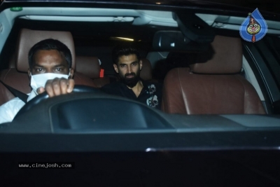 Alia Bhatt Birthday Party At Karan Johar House - 21 of 38