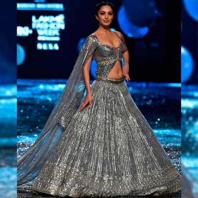 Kiara Advani at Lakme Fashion Week - 3 of 6