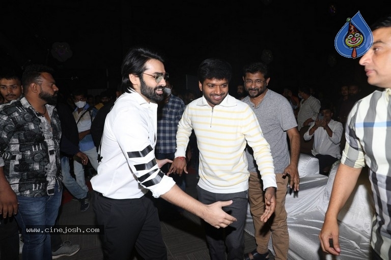 Gaali Sampath Pre Release Event - 10 / 27 photos