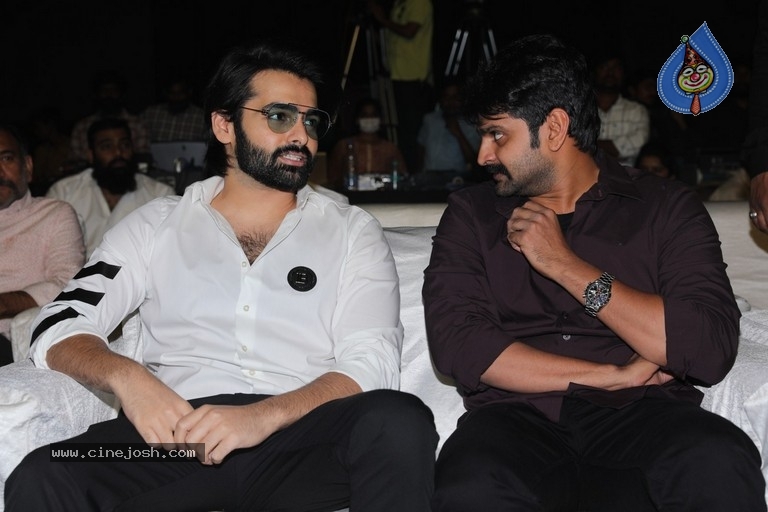 Gaali Sampath Pre Release Event - 25 / 27 photos