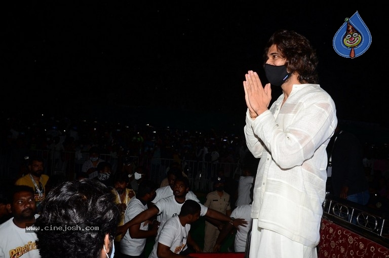 Jathi Ratnalu Pre Release Event - 26 / 62 photos