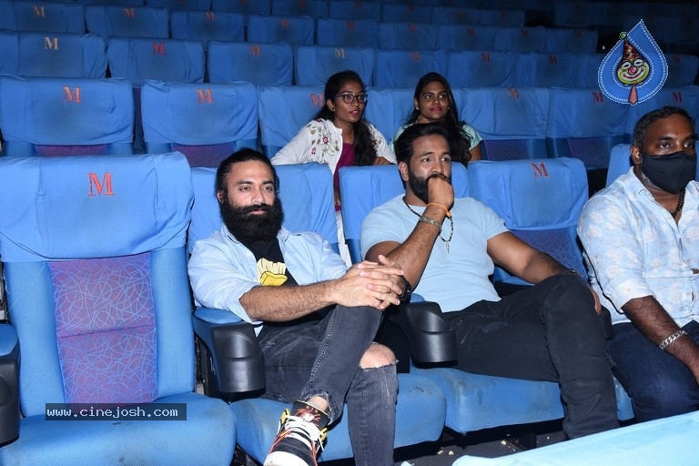 Mosagallu Special Premiere Show - 15 / 20 photos