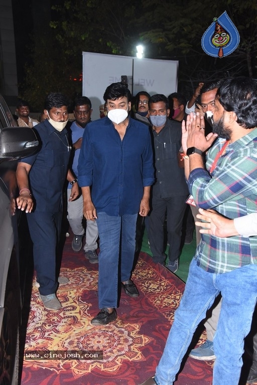 Sreekaram Pre Release Event 01 - 17 / 39 photos