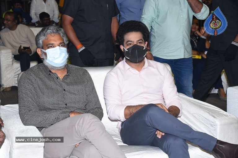 Thellavarithe Guruvaram Pre Release Event - 23 / 63 photos