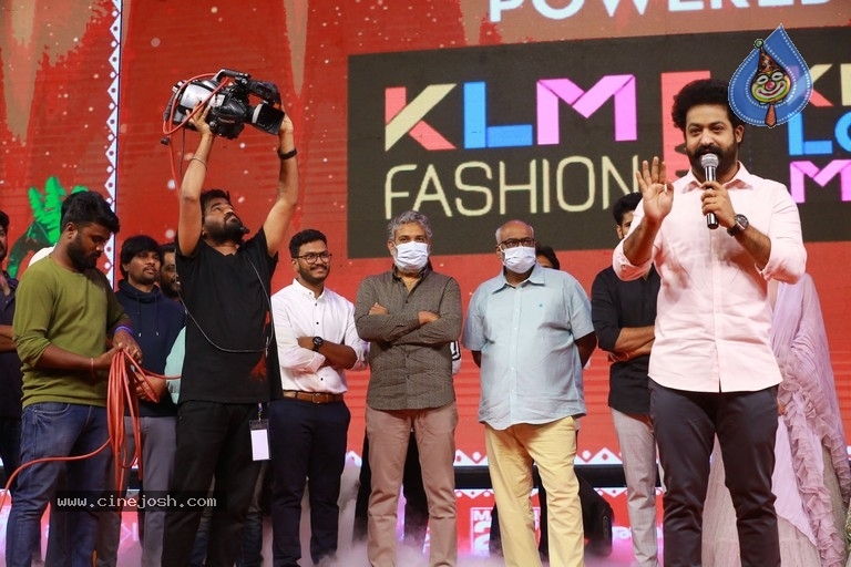 Thellavarithe Guruvaram Pre Release Event - 30 / 63 photos