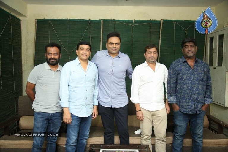 Dil Raju Press Meet about National Film Awards - 19 / 21 photos
