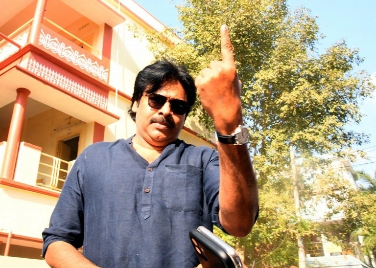 Pawan Kalyan casts his vote in Vijayawada - 1 / 7 photos