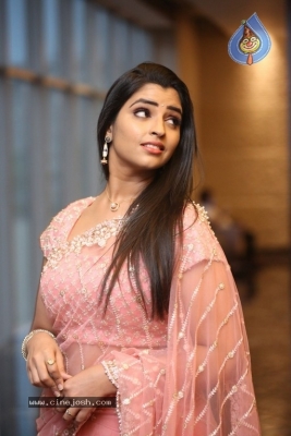 Anchor Shyamala Pics - 1 of 17