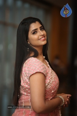 Anchor Shyamala Pics - 4 of 17