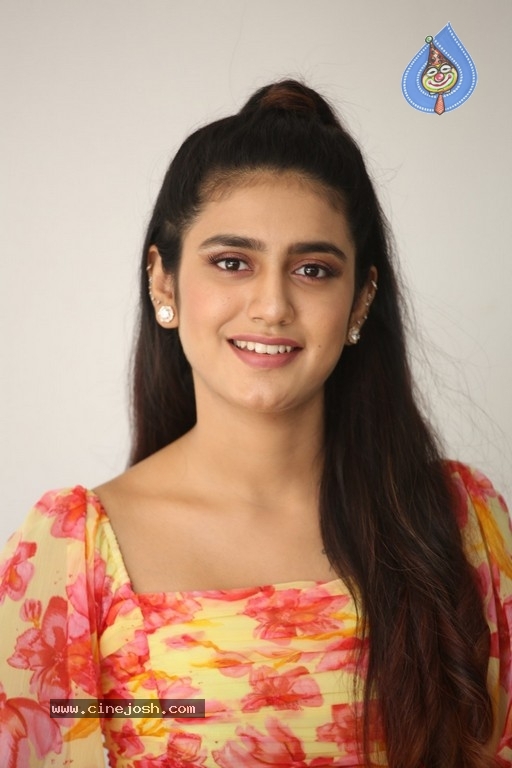 Priya Prakash Varrier Photos - 5 / 21 photos