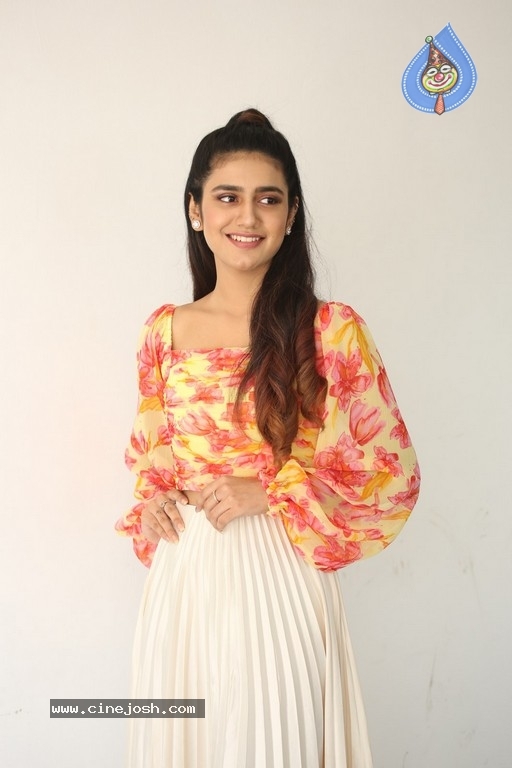 Priya Prakash Varrier Photos - 10 / 21 photos