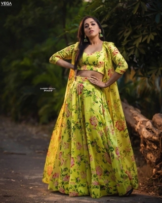 Rashmi Gautam Photos - 3 of 5