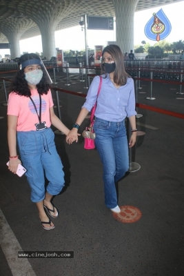 Celebs Spotted At Airport - 9 of 20