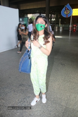 Celebs Spotted At Airport - 19 of 20