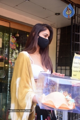 Ileana Spotted in Bandra - 14 of 40