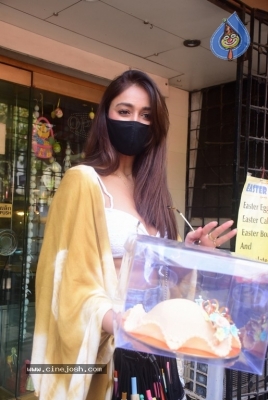 Ileana Spotted in Bandra - 26 of 40