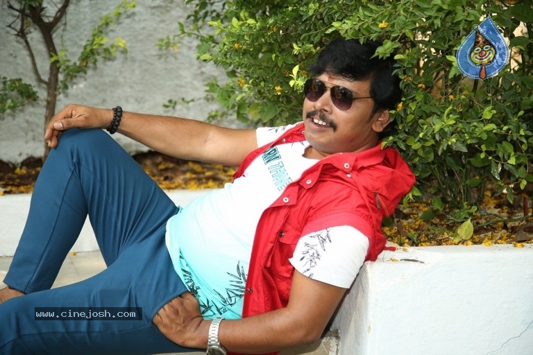Sampoornesh Babu New Movie Opening - 9 / 19 photos