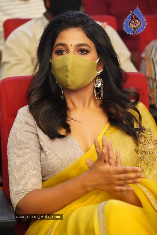 Vakeel Saab Pre Release Event 02 - 44 / 84 photos