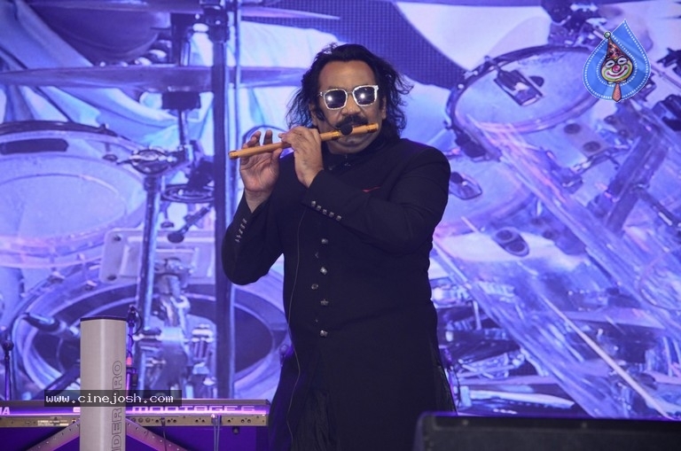 Vakeel Saab Pre Release Event - 11 / 93 photos