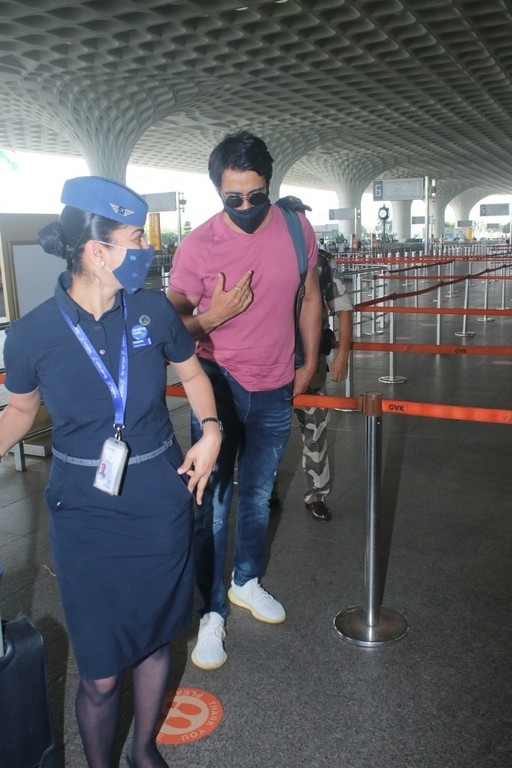 Sonu Sood Spotted At Airport - 5 / 13 photos