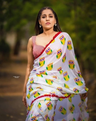 Rashmi Gautam Photos - 3 of 7