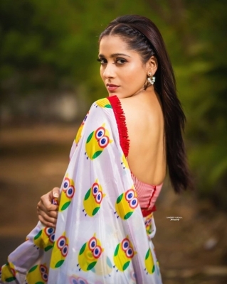 Rashmi Gautam Photos - 5 of 7