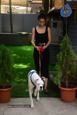 Fatima Sana Shaikh Spotted At Pet Clinic - 1 of 20