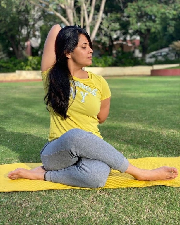 Anasuya Yoga day Special - 3 / 3 photos