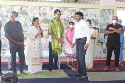 Balakrishna on International Yoga Day - 4 of 5