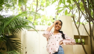 Shivathmika Rajashekar - 3 of 4