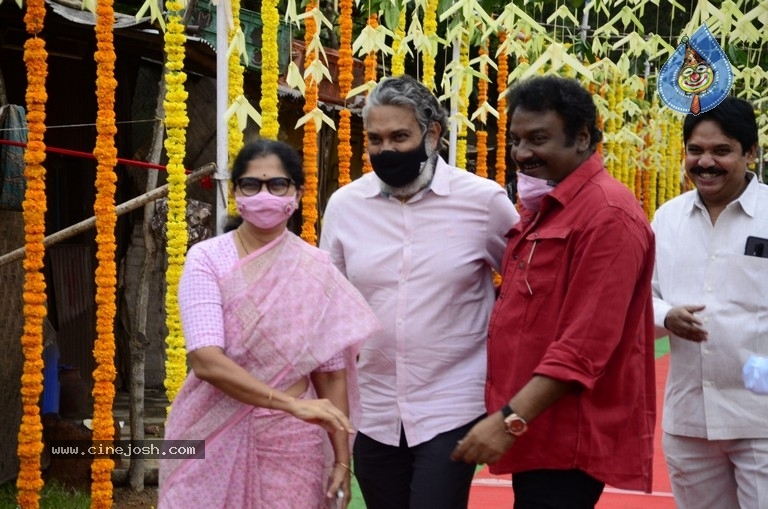 Bellamkonda Chatrapathi Hindi Remake Opening - 1 / 42 photos